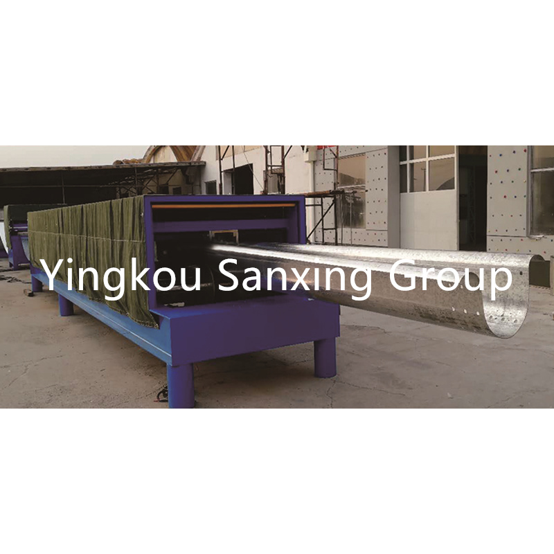 เครื่องจักรก่อสร้างขนาดใหญ่ช่วงคานทหาร