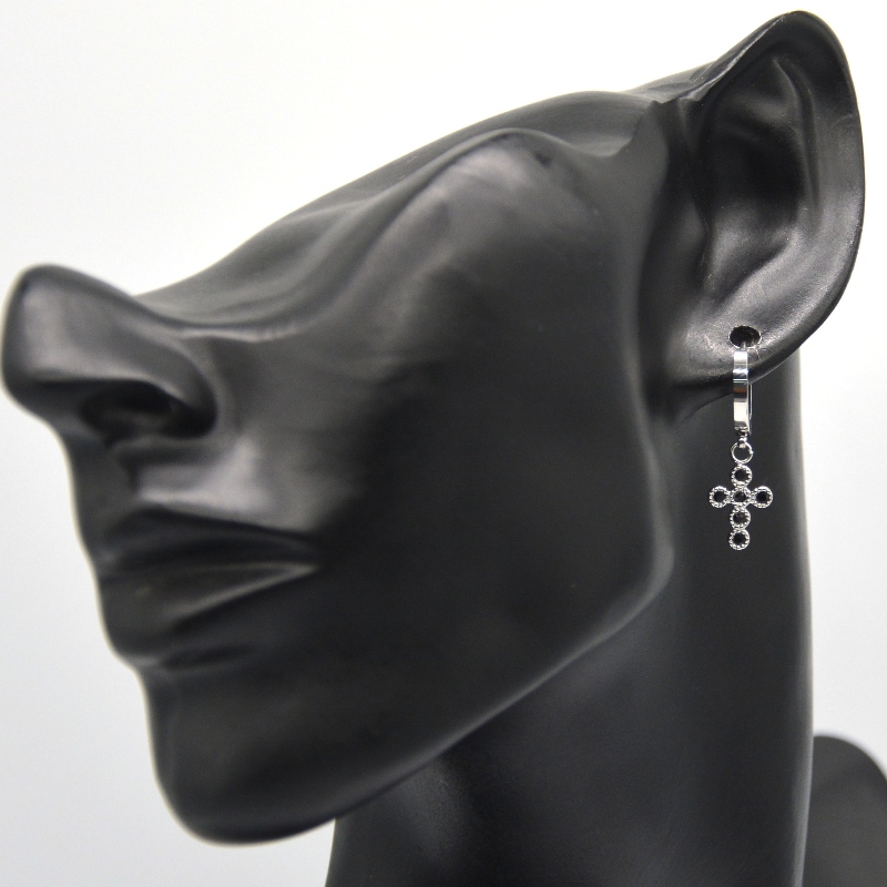 ต่างหูเงินต่างหูลูกบาศก์เซอร์โคเนียเล็บการตั้งค่าต่างหูวงกลมขนาดเล็กห้อยข้าม unisex โรงงานแปรรูปเครื่องประดับ Ruifanbao จีน