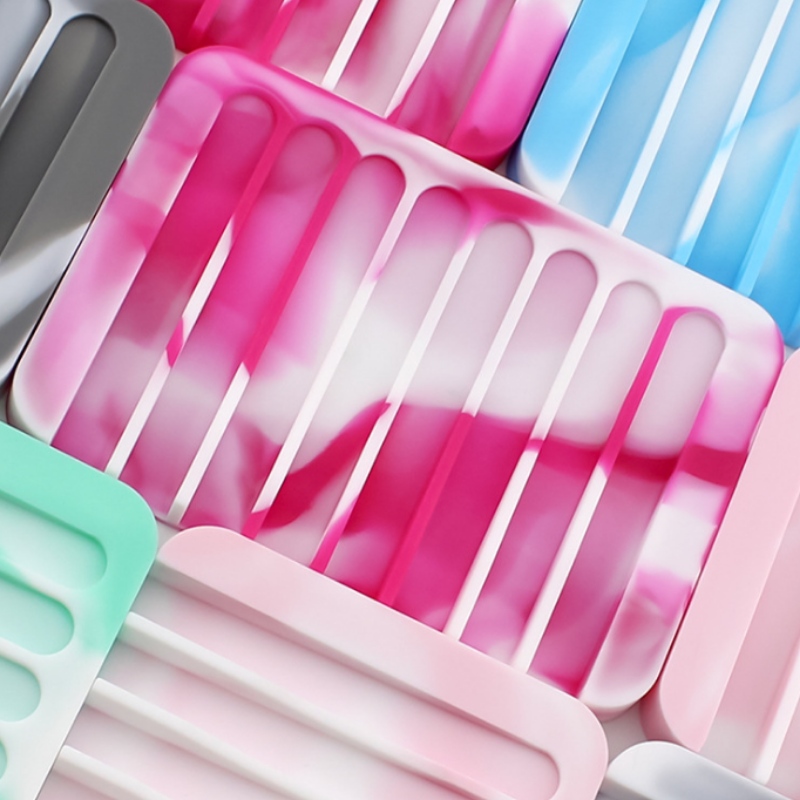 ชั้นวางสบู่หยดน้ำทรงสี่เหลี่ยมคละสี