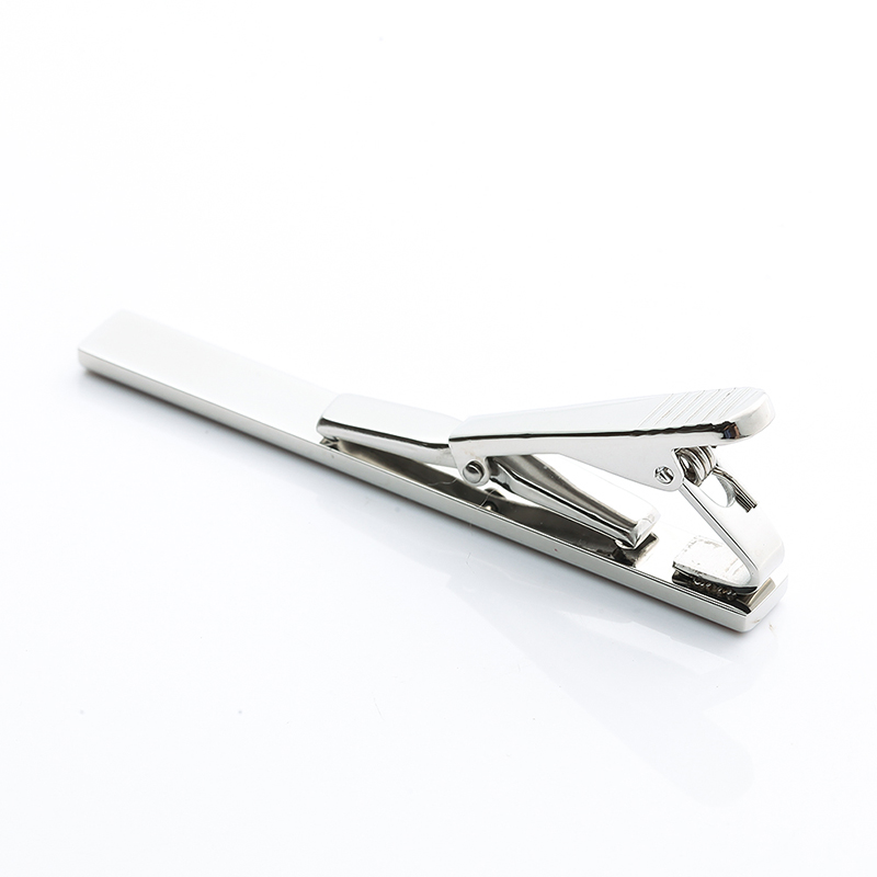 คลิปสแตนเลสสตีลคาร์บอนสำหรับผู้ชายที่ผลิตในเครื่องประดับเครื่องประดับของจีน