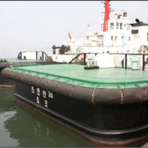 ด้านข้างยางและบัฟเฟอร์สำหรับเรือลากจูง