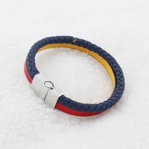 เครื่องประดับหนังแฟชั่นสร้อยข้อมือหนังแท้ Muti-Layer Braided Leather Bangle Stainless Steel