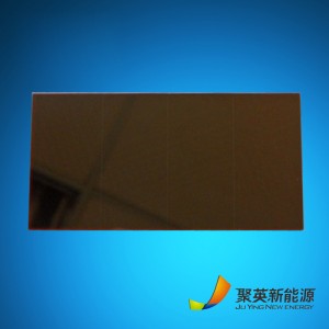 แผงเซลล์แสงอาทิตย์ซิลิคอนอสัณฐานที่มีแสงน้อย