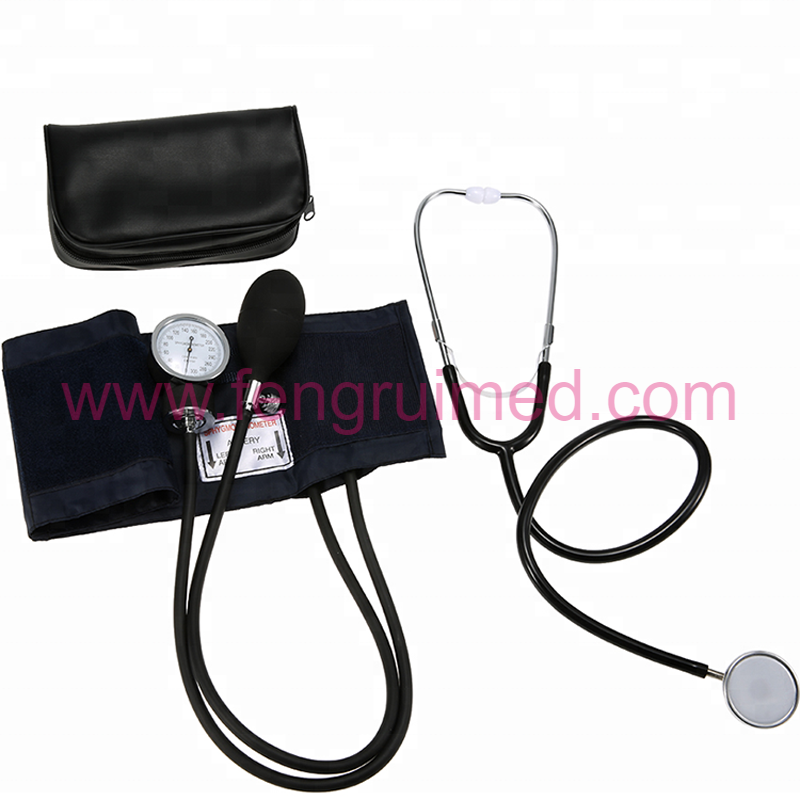 Aneroid Sphygmomanometer กับหูฟัง