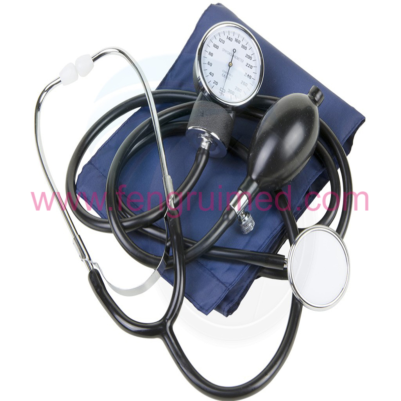 Aneroid Sphygmomanometer กับหูฟัง