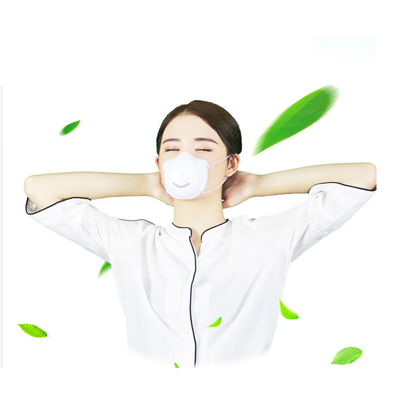 ใช้มาสก์เพื่อชะลอการแพร่กระจายของ Covid-19