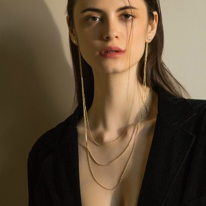 ต่างหูสร้อยคอสไตล์ดาราเว็บ