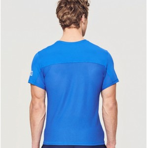 เสื้อยืดฝึกอบรมทำจากผ้าที่มีความชื้น