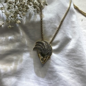 จี้ผักเพทายสีเต็มรูปแบบ