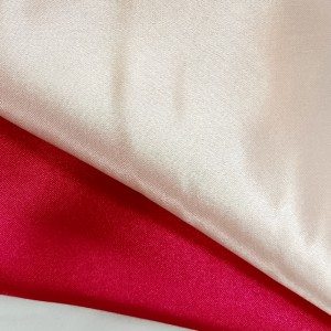 รีไซเคิลโพลีเอสเตอร์แฟชั่น