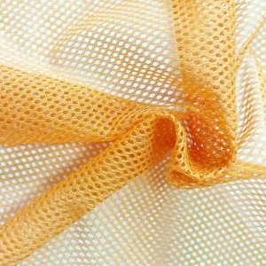 แฟชั่นตาข่ายรีไซเคิล