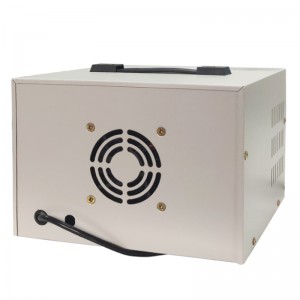 Komco AGM เริ่มต้นขึ้นและหยุดรถยนต์ที่ชาร์จทองแดงบริสุทธิ์ 12V24V ชาร์จแบตเตอรี่อัจฉริยะที่มีกำลังสูง