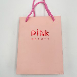 ถุงกระดาษที่เพิ่มมูลค่าแบรนด์