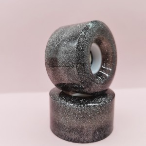 ที่กำหนดเองล้อสเก็ต Quad โปร่งใสวัสดุ PU ผงแววที่มี LED