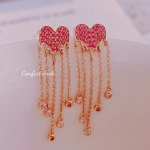 การออกแบบใหม่ Sapphire Tassel 18K Gold Earring ของขวัญสำหรับสาว