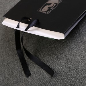 กางเกงหนังบาง ๆ ของเกาหลีกล่องบรรจุภัณฑ์กางเกงมันวาวกางเกงขายาว pantyhose pantyhose สีดำบรรจุภัณฑ์