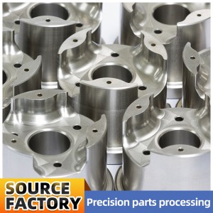 ชิ้นส่วนการตัดเฉือนสี่แกน