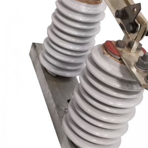 สวิตช์แรงดันไฟฟ้าแรงสูง isolatng เฟสเดี่ยว disconnection