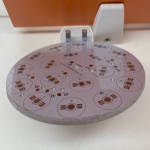 แผงวงจรอลูมิเนียมไฟ LED