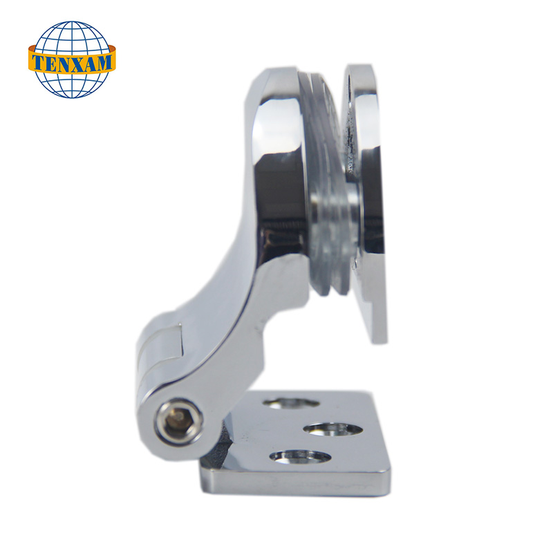 บานพับครึ่งหนึ่งกับกำแพง