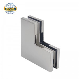 เครื่องประดับแก้ว