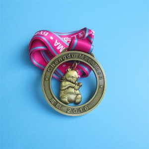 รางวัลเหรียญโลหะ Hanger Metal 3d Custom Sports Animal Medal Award