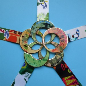 เหรียญคอริบบิ้นการออกแบบที่กำหนดเองการพิมพ์โลหะผสมเหรียญของที่ระลึก