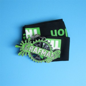 รางวัลการออกแบบเกียร์รางวัล 3D โลหะแขวนทองเหรียญเหรียญกีฬาที่กำหนดเอง