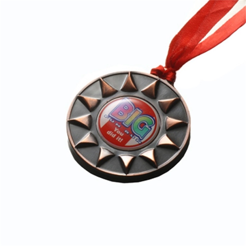 Challenge Medal Custom Soccer Football Volleyball วิ่งเหรียญโลหะกีฬาโรตารี่เหรียญ