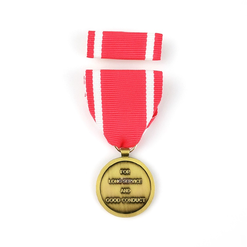 Medallion หมุดเคลือบฟันแข็ง Die Cast Metal Badge 3D กิจกรรมและรางวัลรางวัลเหรียญรางวัลด้วยริบบิ้นสั้น