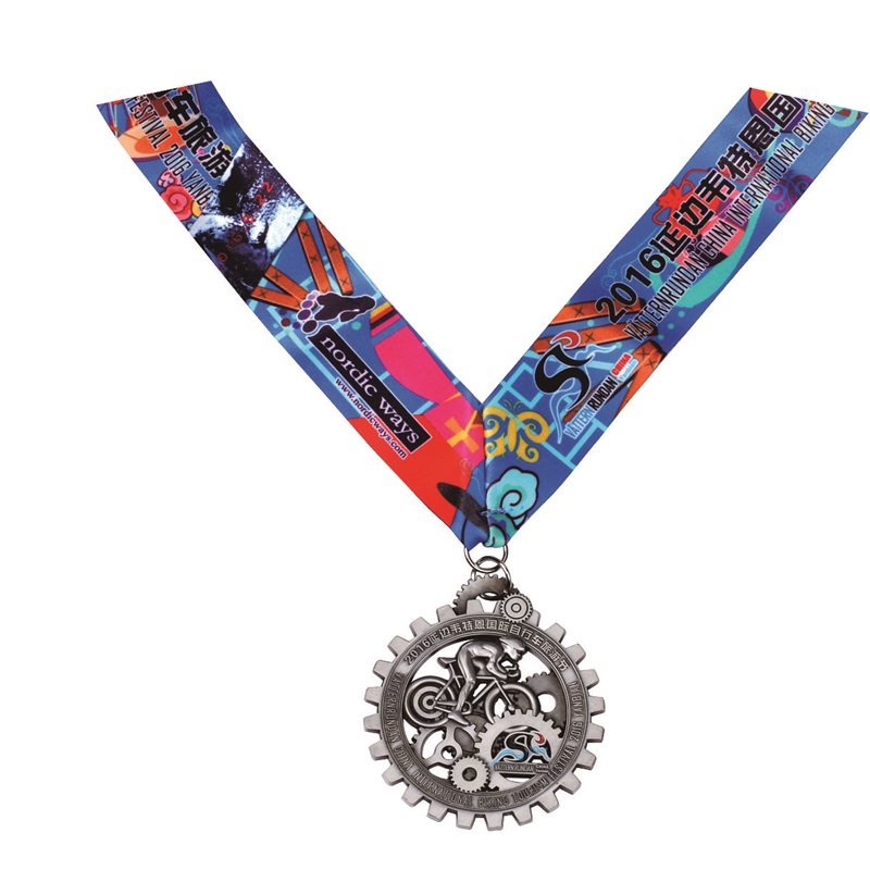เหรียญแข่งจักรยาน Subliers ที่กำหนดเอง Triathlon Medal ของขวัญโลก
