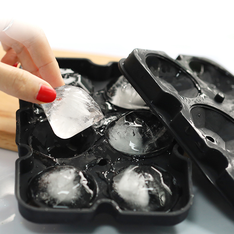 Diamond Ice Cube Molds Silicone ที่นำกลับมาใช้ใหม่ได้แบบยืดหยุ่น 6-ICE TRAYS Maker พร้อมฝาสำหรับค็อกเทลวิสกี้เย็น ๆ ถาดน้ำแข็งวางซ้อนกันได้ง่ายพร้อมฝาครอบ