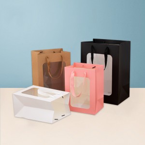 ถุงกระดาษของขวัญเปิดหน้าต่าง