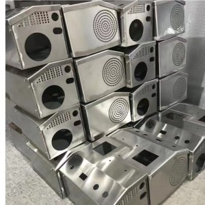 ชิ้นส่วนแปรรูปโลหะแผ่น