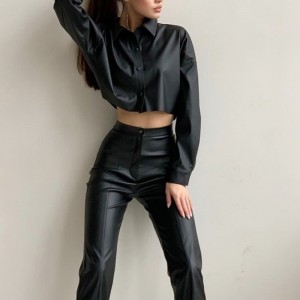 ฤดูใบไม้ร่วงและฤดูหนาวรถมอเตอร์ไซค์เซ็กซี่แมทท PU หนังสั้นแขนยาวแขนยาวแขนยาว