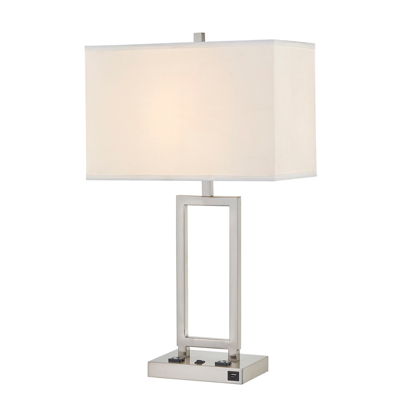 โคมไฟตั้งโต๊ะ Gatsby พร้อมผิวนิกเกิลแปรงสองช่องทางสวิตช์โยก/off และพอร์ต USB