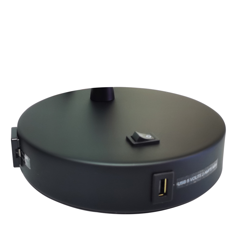 แสงโต๊ะสีดำด้านพร้อมสวิตช์/off rocker ทางออกที่สะดวกและพอร์ตชาร์จ USB ที่ห้องพักของโรงแรม