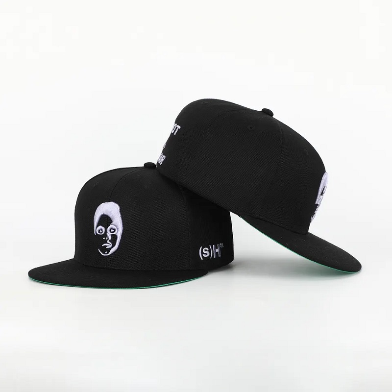 Custom 6 Panel Black Acrylic ปิดด้านหลัง Flex Fit Gorras หมวกติดตั้งหมวกปัก 3D โลโก้สีเขียว underbrim hip hop snapback หมวก