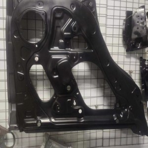 แม่พิมพ์รถยนต์