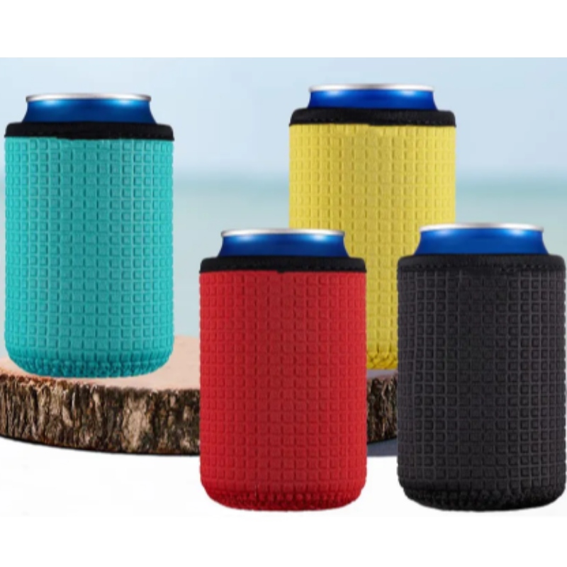 โลโก้ที่กำหนดเองเบียร์ Neoprene Can Can Cooler แขนสำหรับการตั้งแคมป์ปาร์ตี้เครื่องดื่มเย็น ๆ