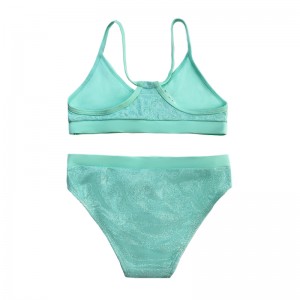 ชุดว่ายน้ำสีทึบชิ้นเดียวสำหรับเด็ก