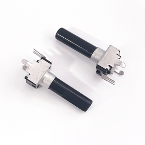 โพเทนชิโอมิเตอร์แบบโรตารี่: DB-09K 3 พินแก๊งค์เดี่ยว 9 มม. แนวตั้ง