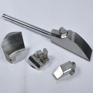 นักกีฬายกแม่พิมพ์ฉีด