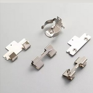 โรงงานกระสุนสัมผัสแบตเตอรี่ กำหนดเองสแตนเลสแผ่นโลหะผลิตชิ้นส่วนปั๊มโลหะ