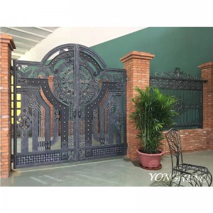 ประตูเหล็กดัด