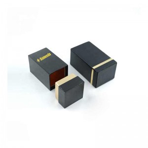 กล่องบรรจุภัณฑ์น้ำหอมหรูหรา