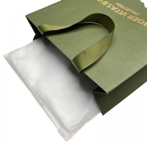 กระเป๋าคอลเลคชั่นสีเขียวสุดหรู