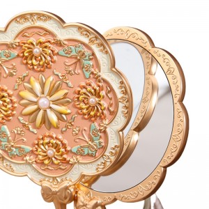 กระจกมือถือ