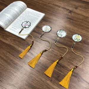 พัดลม-บุ๊คมาร์ครูป