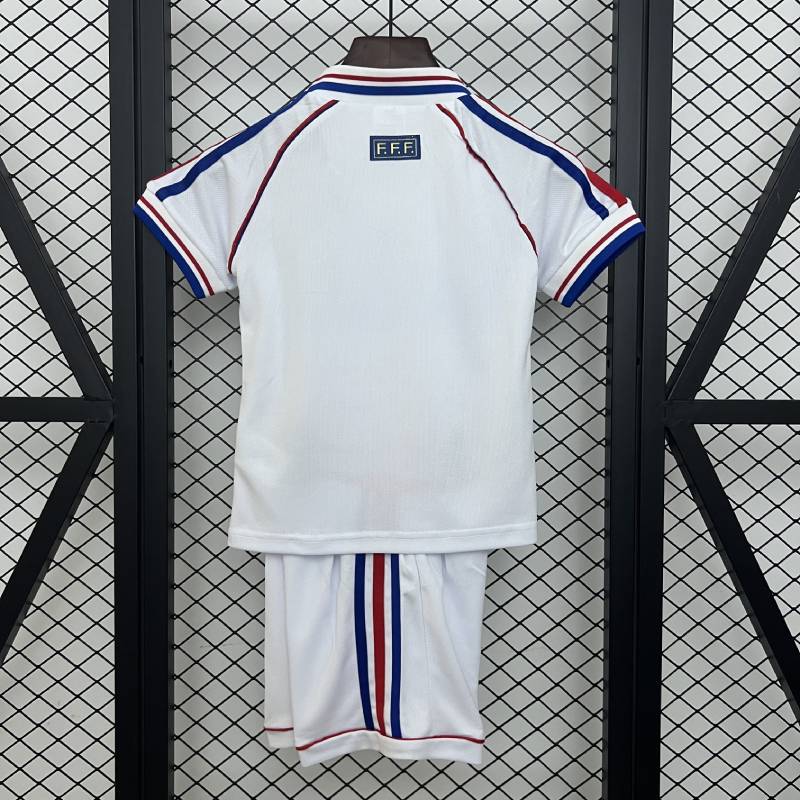 Kids France 1998 Size: 16-28